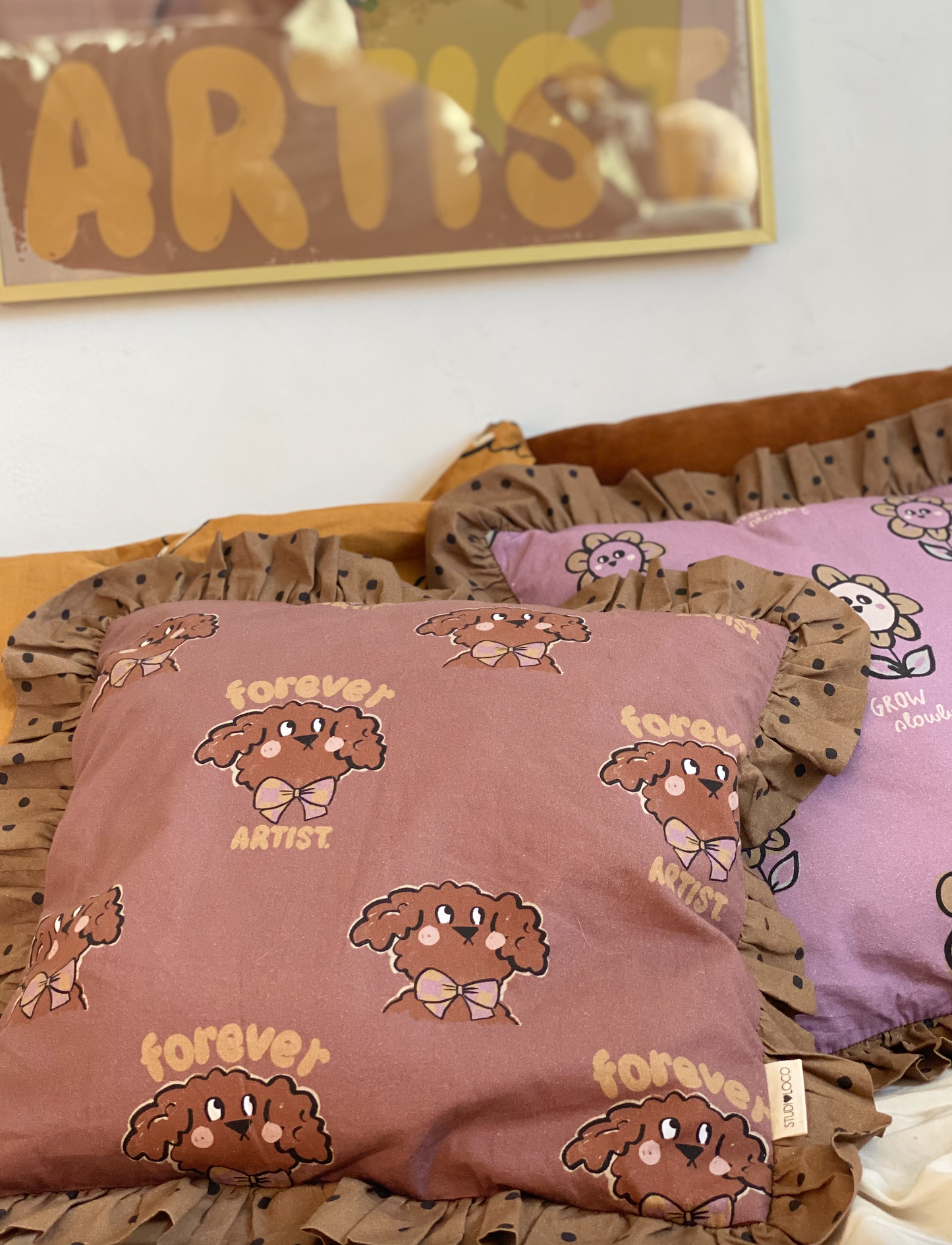 Vintage look doggy cushion