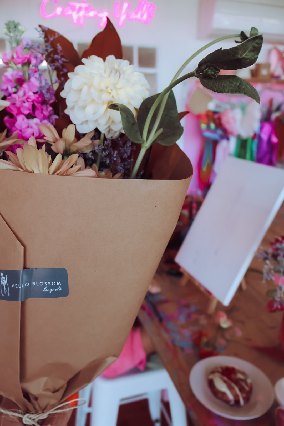 Saturday 10th May 10:30-12pm Mum & Me – Flower Arrangement + Still Life Painting Morning Tea with “Hello Blossom” flowers