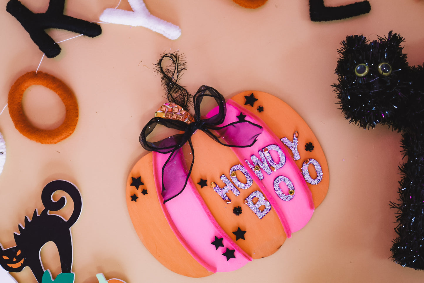 “Howdy Boo” Pumpkin Hanging - Wednesday October 8th 11 - 12:30 (5yrs+)