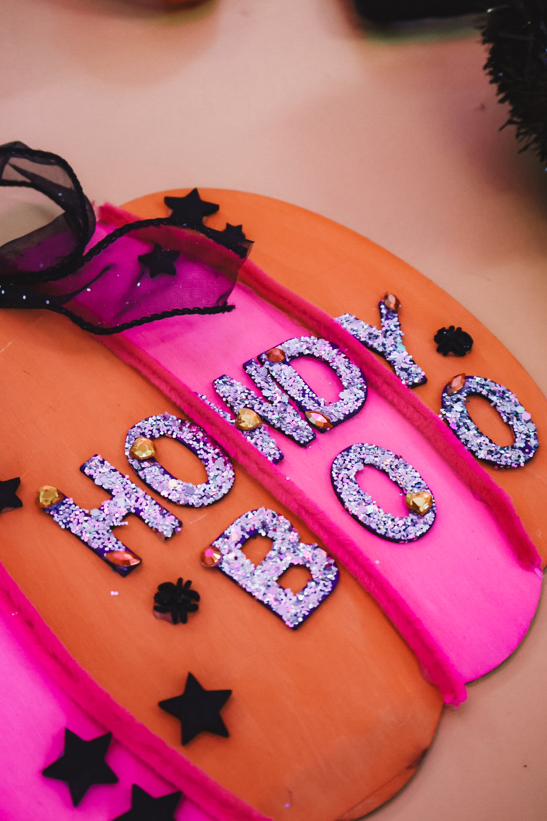 “Howdy Boo” Pumpkin Hanging - Wednesday October 8th 11 - 12:30 (5yrs+)