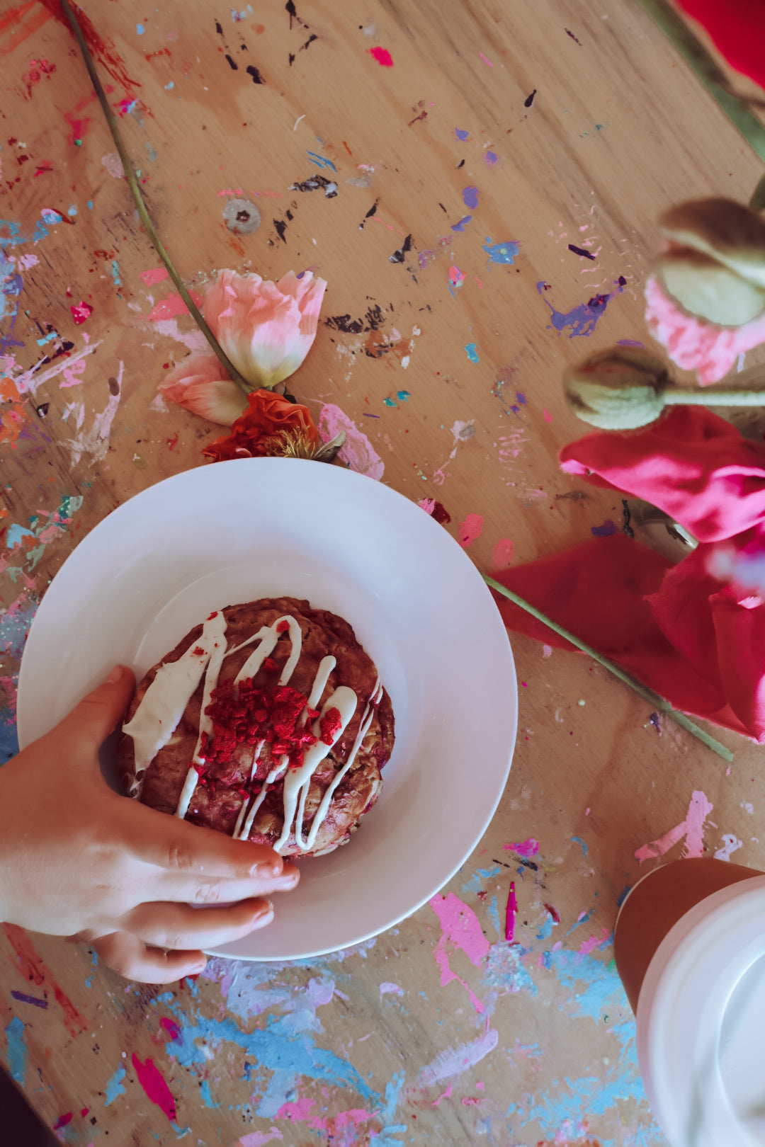 Saturday 10th May 10:30-12pm Mum & Me – Flower Arrangement + Still Life Painting Morning Tea with “Hello Blossom” flowers