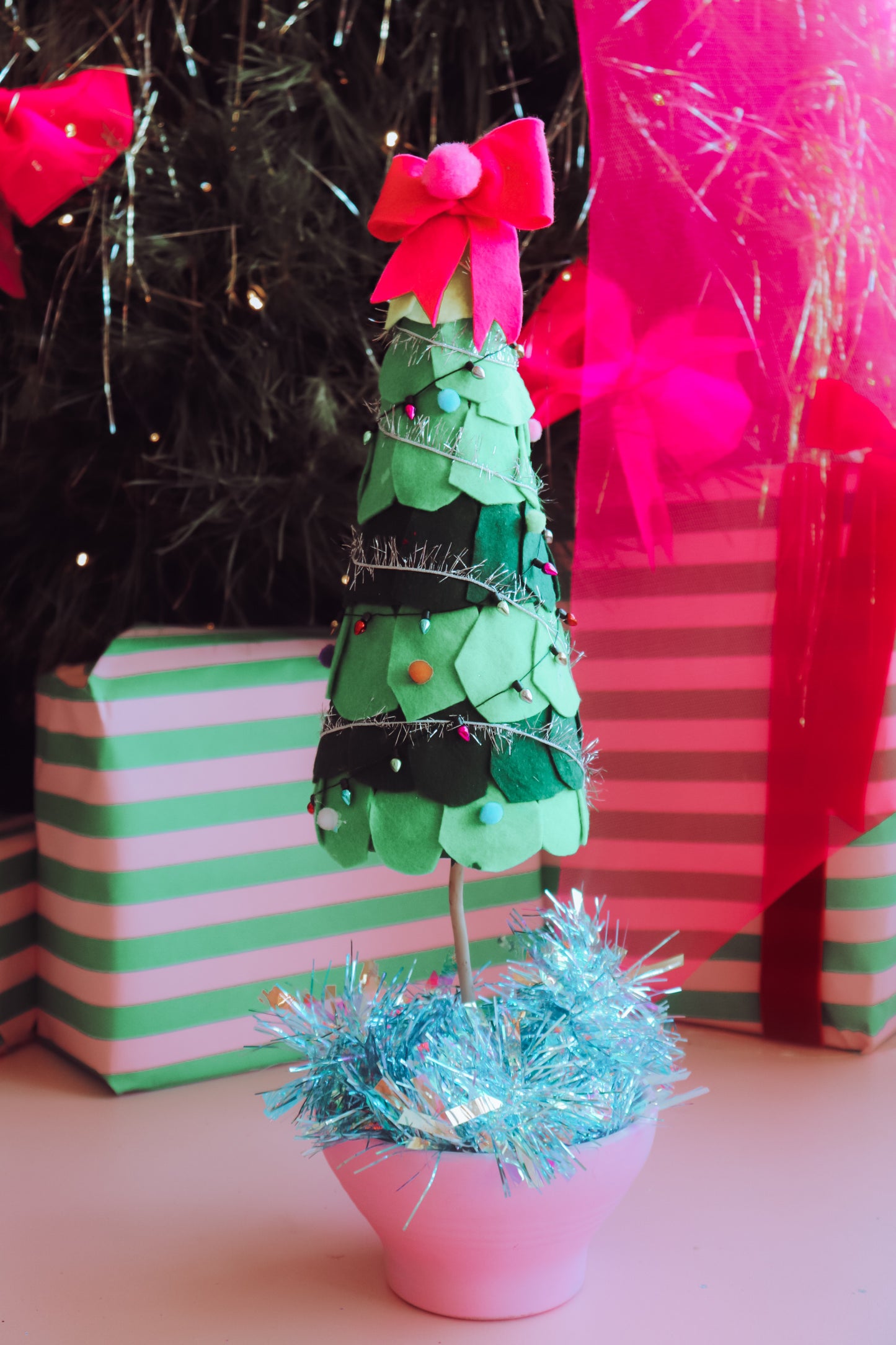 Hooville Hillview Christmas Tree Workshop - Saturday 14th 10-11:30am (6+)
