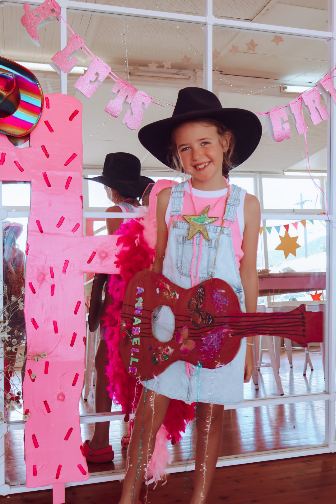 TCMF - “Little ones” Cardboard Guitar and sheriff badge - Friday 23rd January (10-11:30am) 3years +