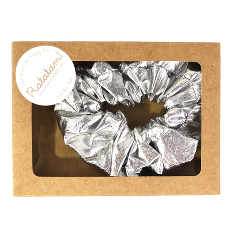 The elastic metallic scrunchie