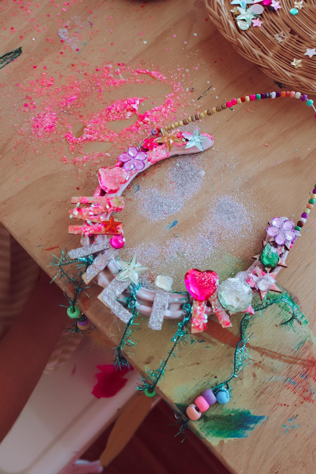 TCMF Workshop - Bedazzled Iron Horseshoe 5+ - Wednesday 21st January 2-3:30pm