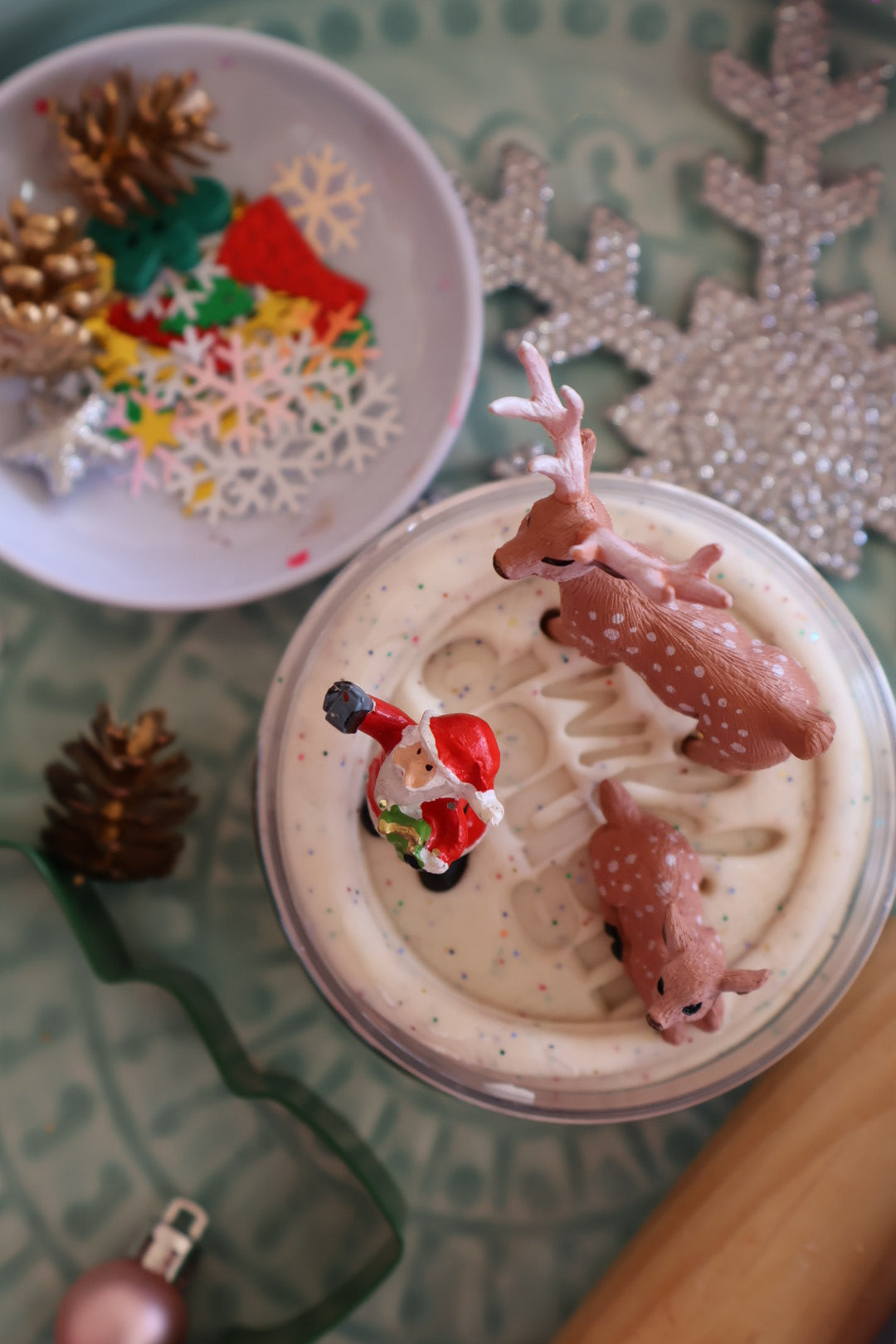 Christmas Play-dough Club - Thursday 11th December (10 -10:30am)