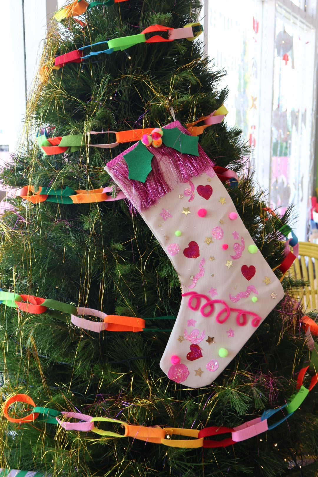 (For littlies too) Christmas Stocking Painting and Ginger bread Ornament - Saturday 13th December 10:30-12pm (ages 3+)