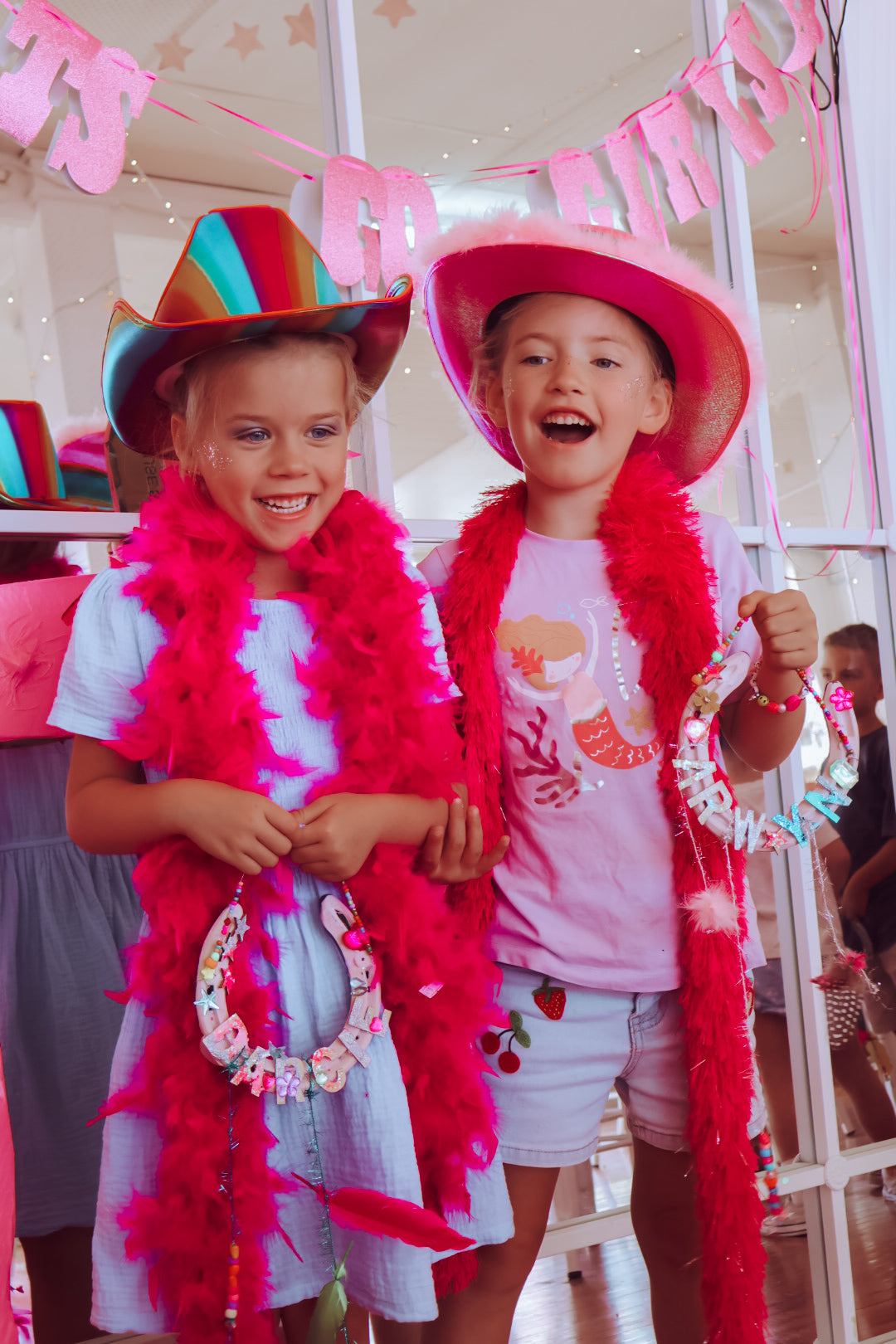 TCMF Workshop - Bedazzled Iron Horseshoe 5+ - Wednesday 21st January 2-3:30pm