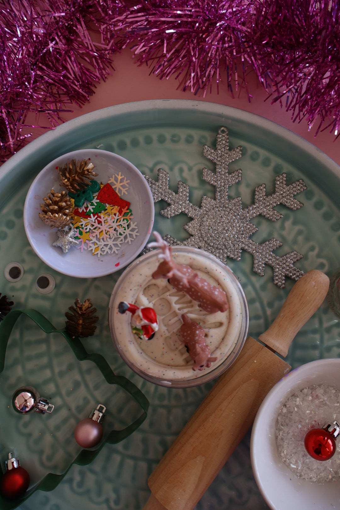 Christmas Play-dough Club - Thursday 11th December (10 -10:30am)