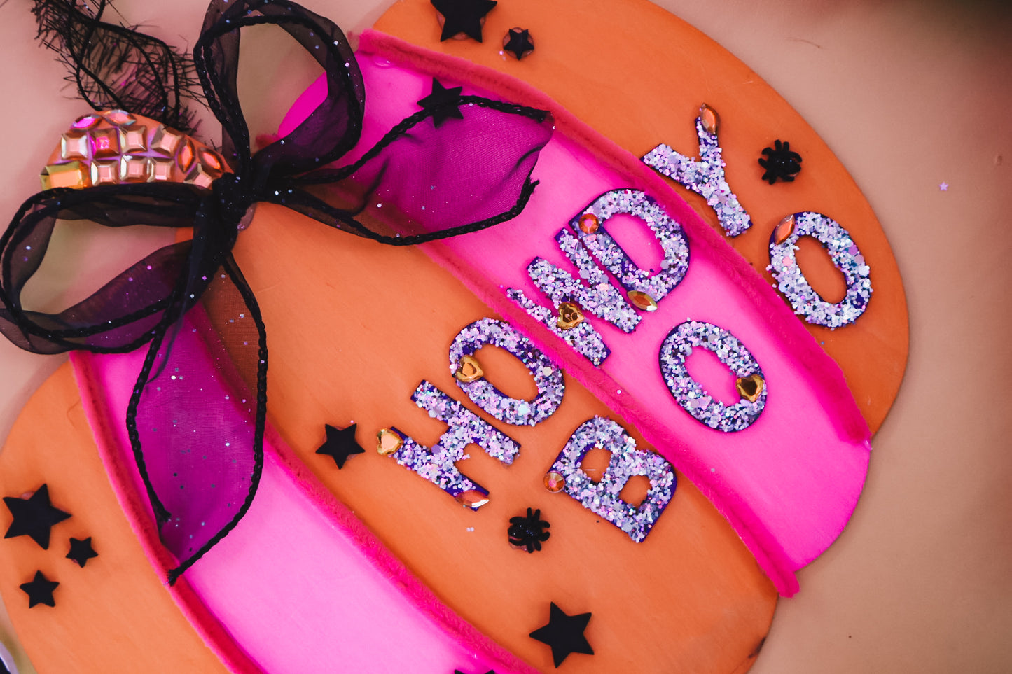 “Howdy Boo” Pumpkin Hanging - Wednesday October 8th 11 - 12:30 (5yrs+)