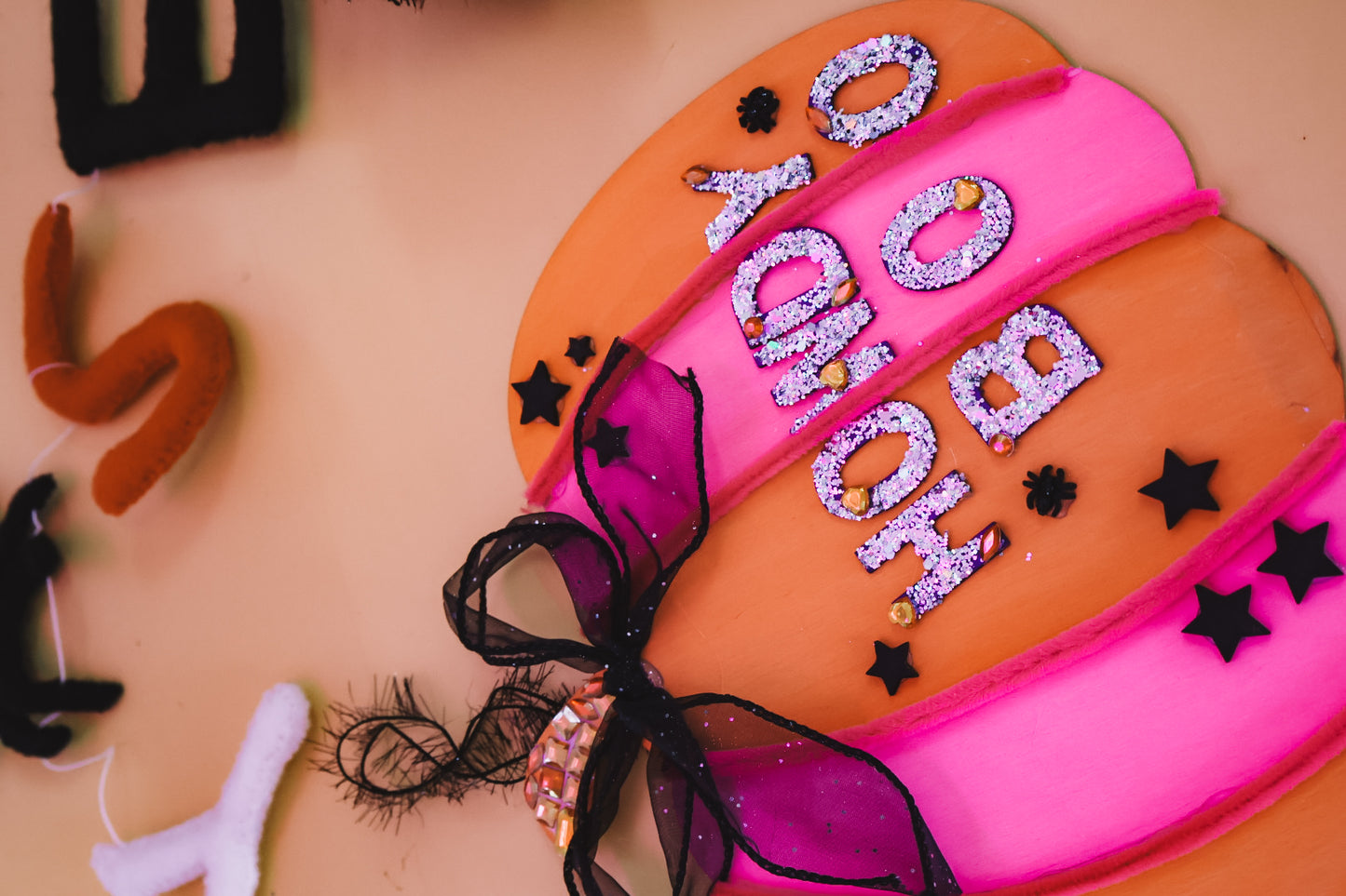 “Howdy Boo” Pumpkin Hanging - Wednesday October 8th 11 - 12:30 (5yrs+)