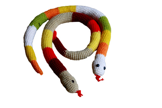 Knitted rattling Snake