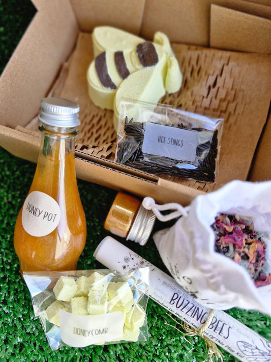 Buzzing Bee Potion Kit