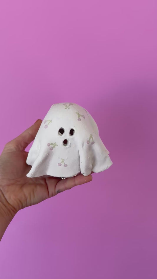 “Clay Ghosty” Tea Light (12 years +) for Teens and Adults - Friday 17th OCTOBER 6-7pm